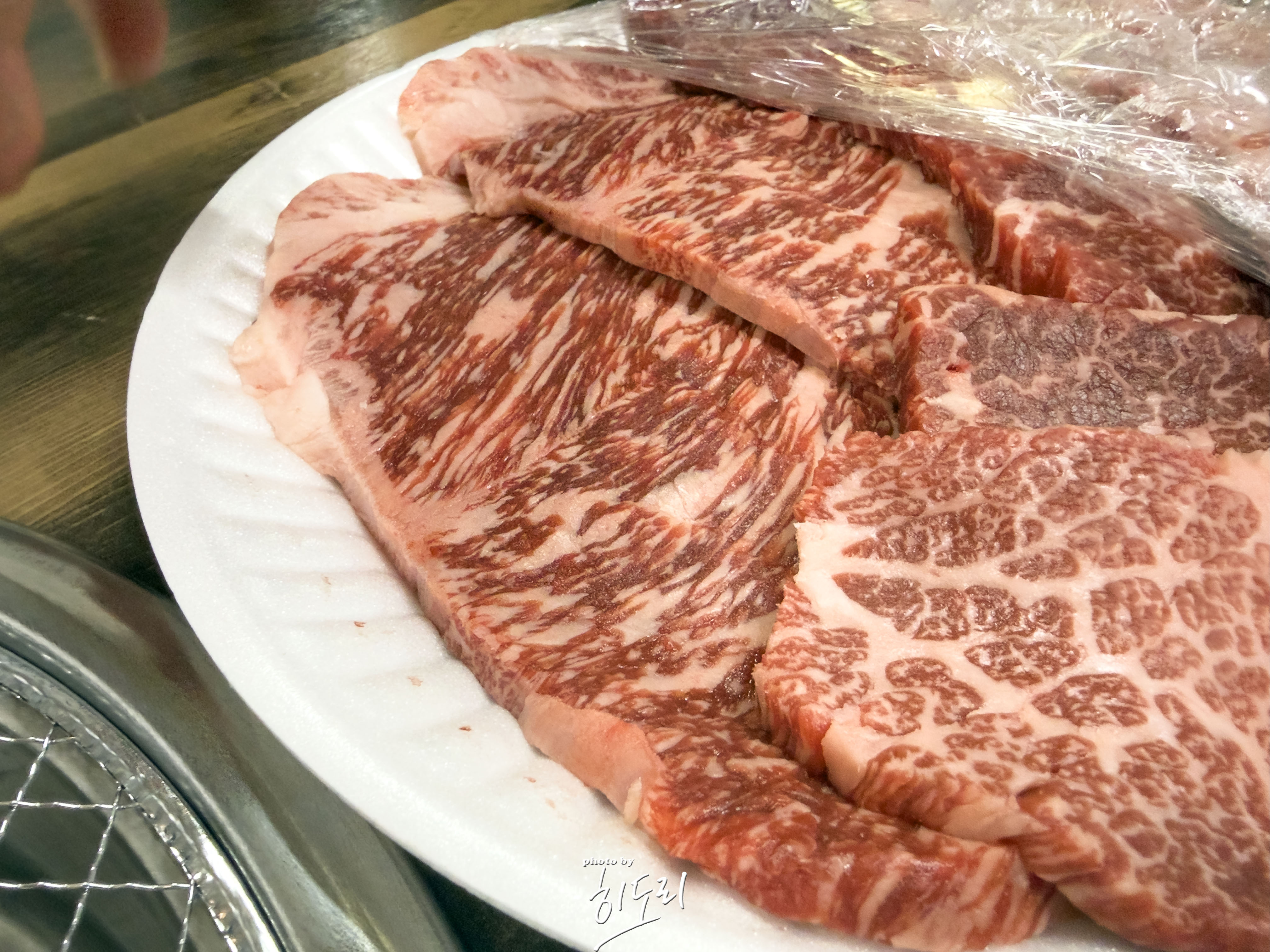 울산 수암시장 ❘ 황가네 식육점 - 정육점에서 고른 한우 바로 초장집에서 구워먹기 7