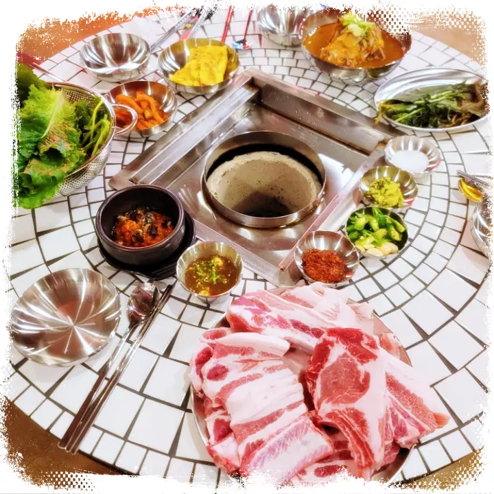 믿고 떠나는 스타의 고향 윤문식 충남 서산 맛집 삼배 숙성 돼지고기 맛집 정보