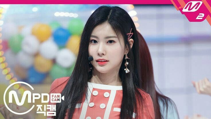 아이즈원 강혜원 몸매 키 아이즈원 강혜원 몸매 키