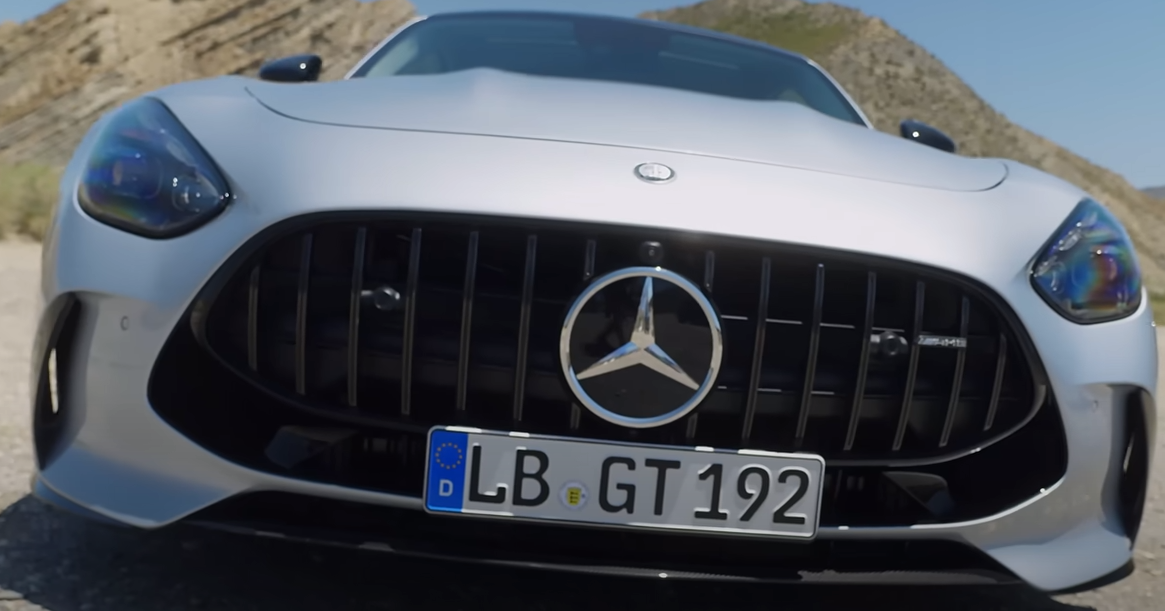 2024-amg-gt-그릴