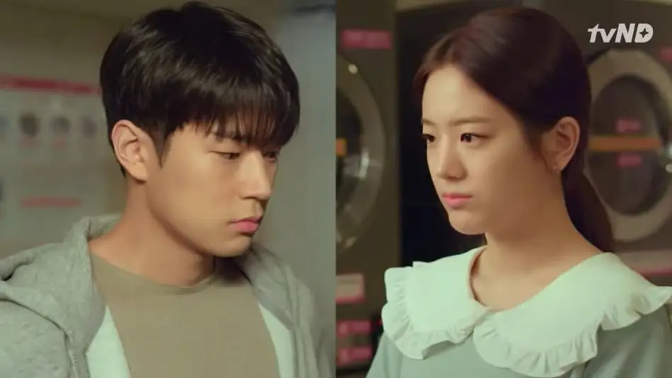 필수연애교양-윤수(박서함)와-규리