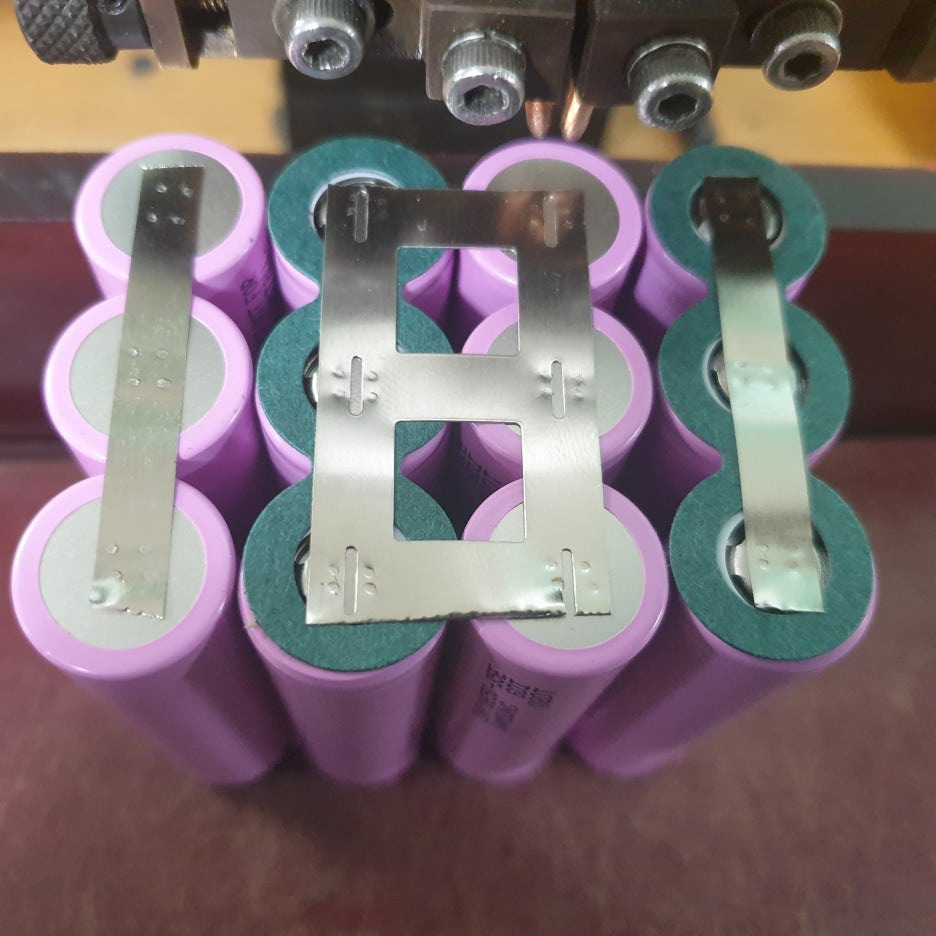 삼성 inr18650-35e 셀 스폿 작업 후 회로 연결