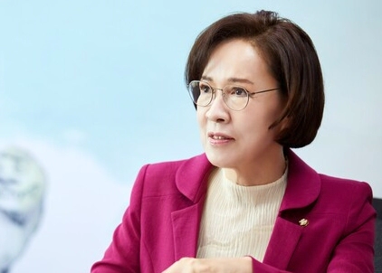 이인선 국회의원 프로필 나이 고향 학력 재산 경력 