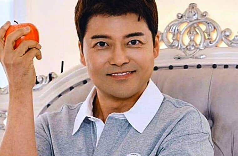 아나운서-출신-방송인-전현무