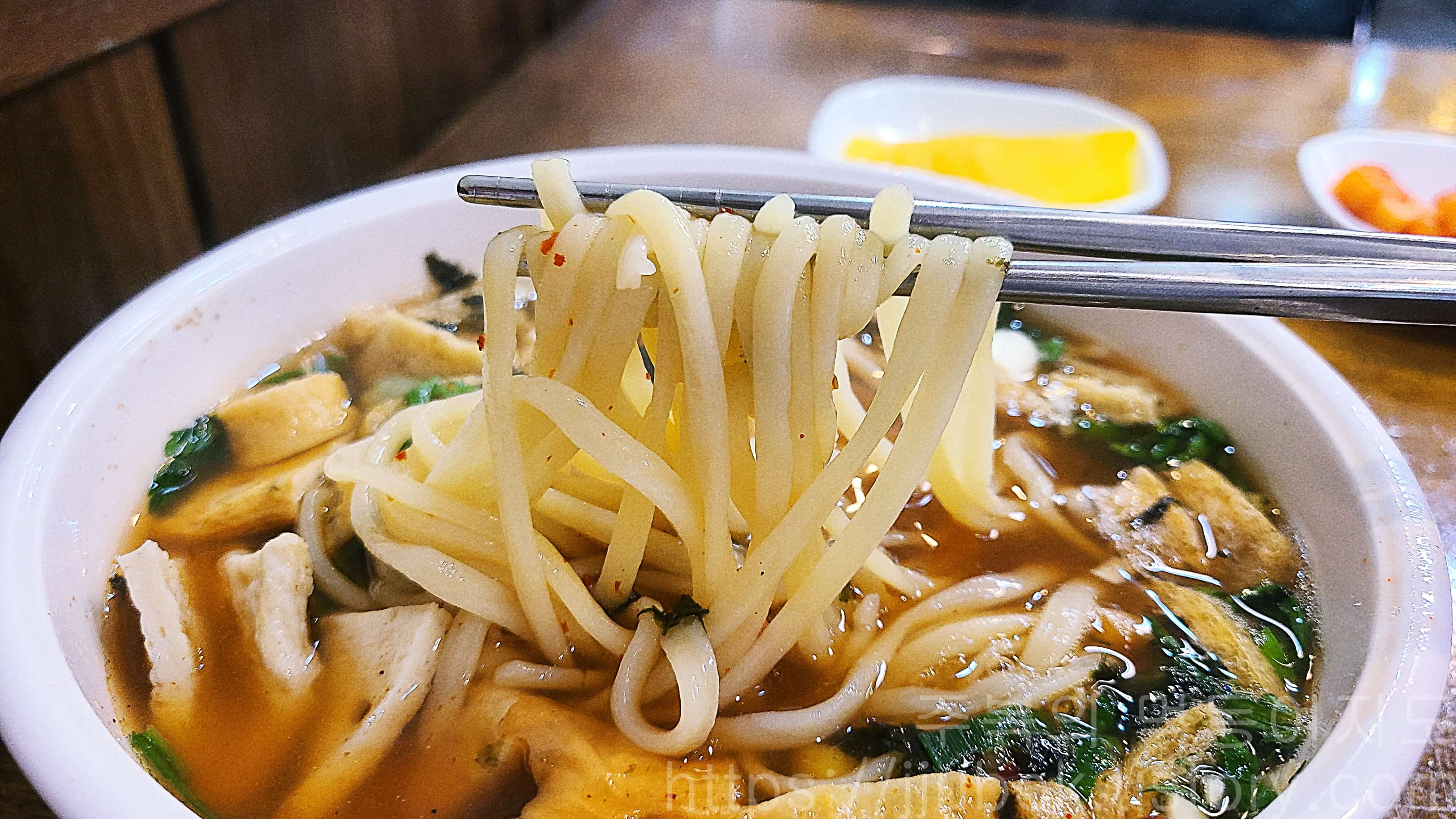 망원동즉석우동-어묵우동-면-2