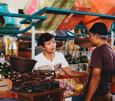 상생지원금 사용이 되는지 묻는 장면