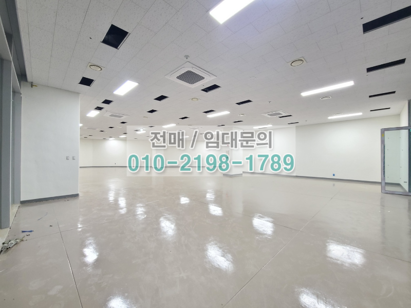 우성테크노파크 수원정자 지하창고 사진