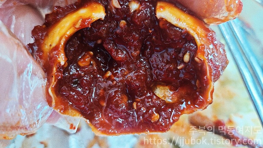 두꺼비게장-돌게장정식-양념돌게장-맛-2