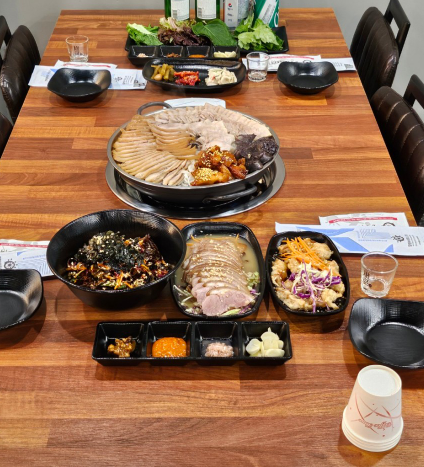 2. 천이재감자탕 대표 메뉴