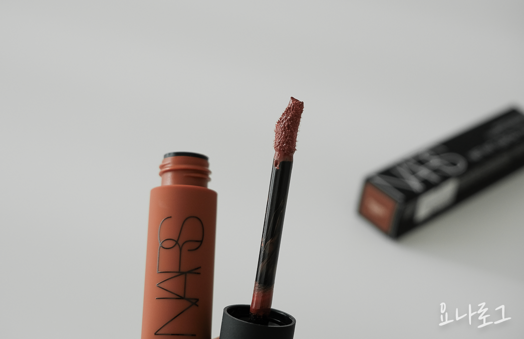 나스 나스에어매트립 에어매트립 립틴트추천 매트립추천 매트립 립스틱추천 립스틱컬러추천 화장품추천 립글로즈추천 NARS NARS립스틱 NARS에어매트립 여자선물추천 여자친구선물추천 20대여성선물추천 30대여성선물추천 40대여성선물추천 루즈컨트롤 돌체비타 핀업