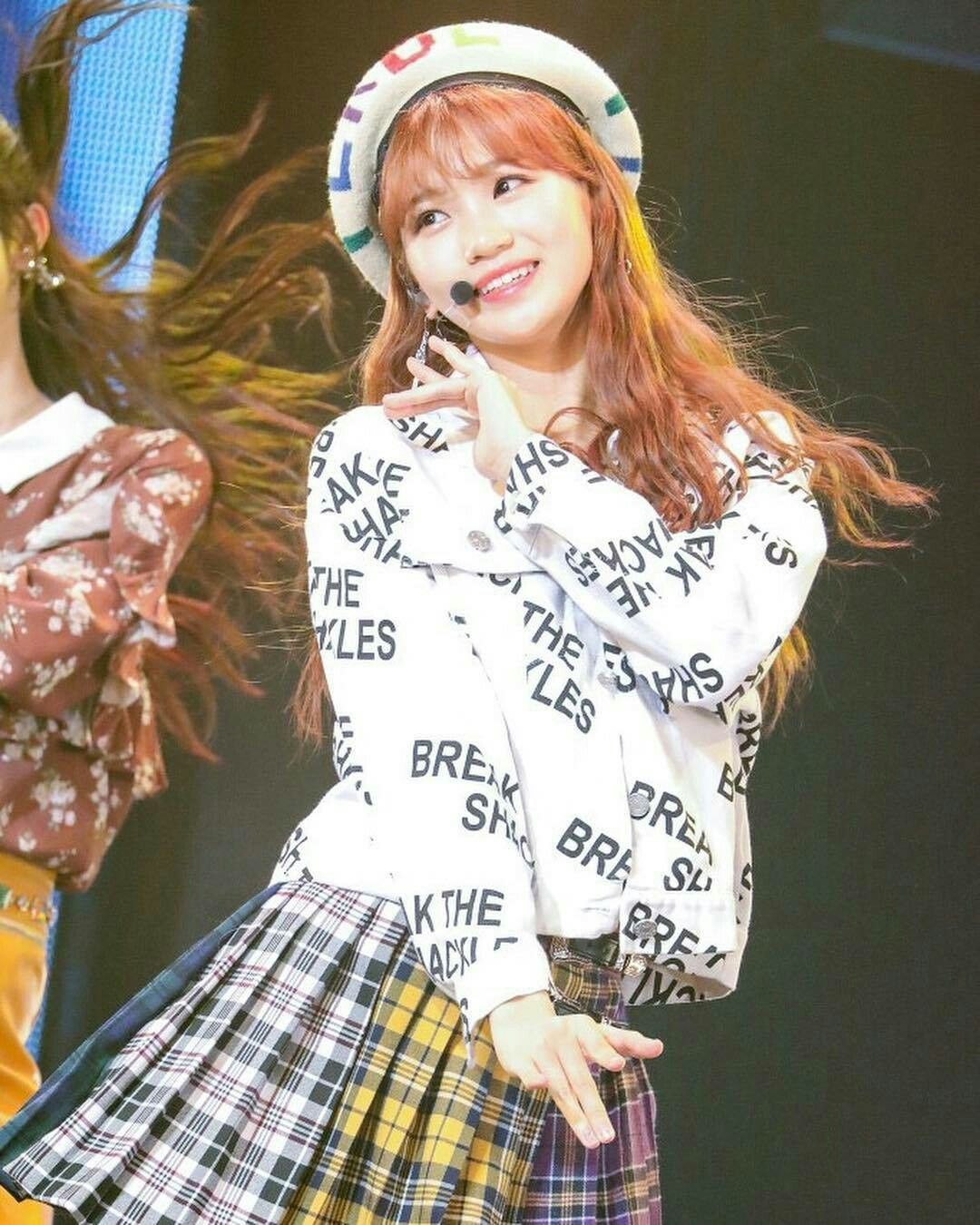 김채원 사진 모음 김채원 사진 모음