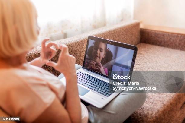 전문가가 추천하는 언어 발달 촉진 앱 TOP 5