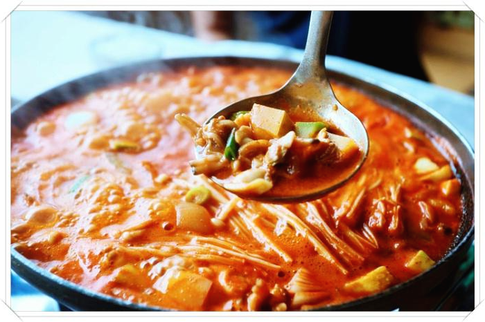 생방송 오늘저녁 바지락 굴 고추장 찌개 인천 영흥도 맛집 식당 하늘가든 하늘장