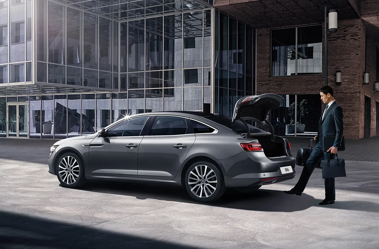 르노 SM6 이미지