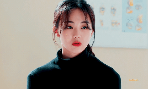 금새록