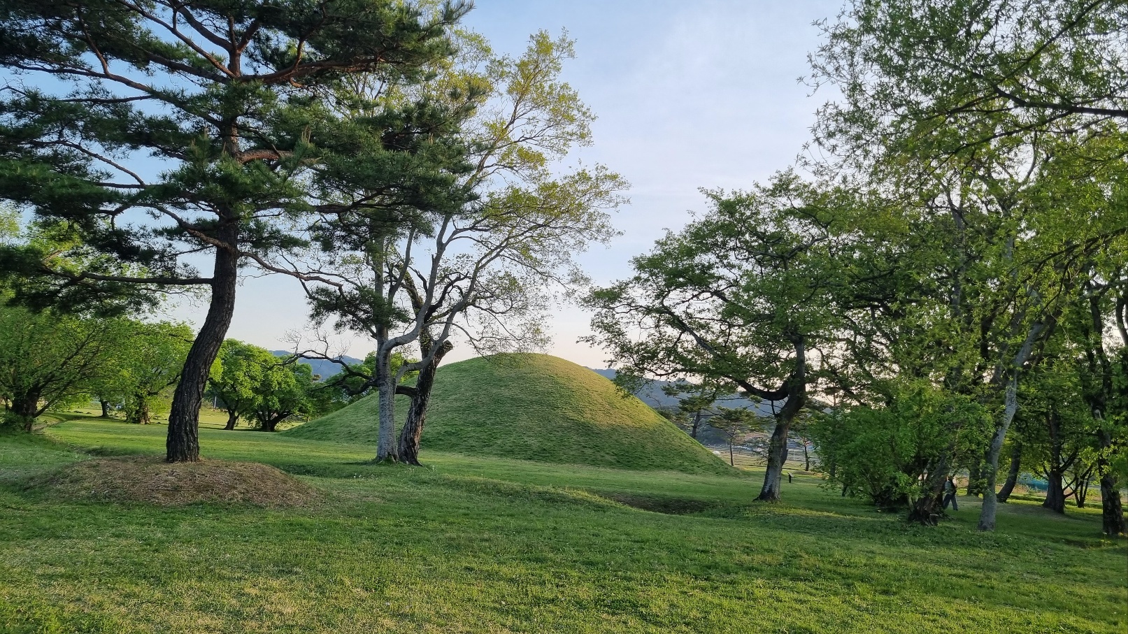 진평왕릉