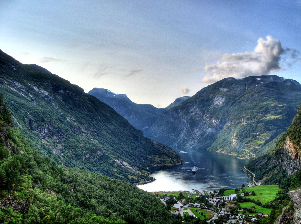 게이랑에르 피요르드 사진
