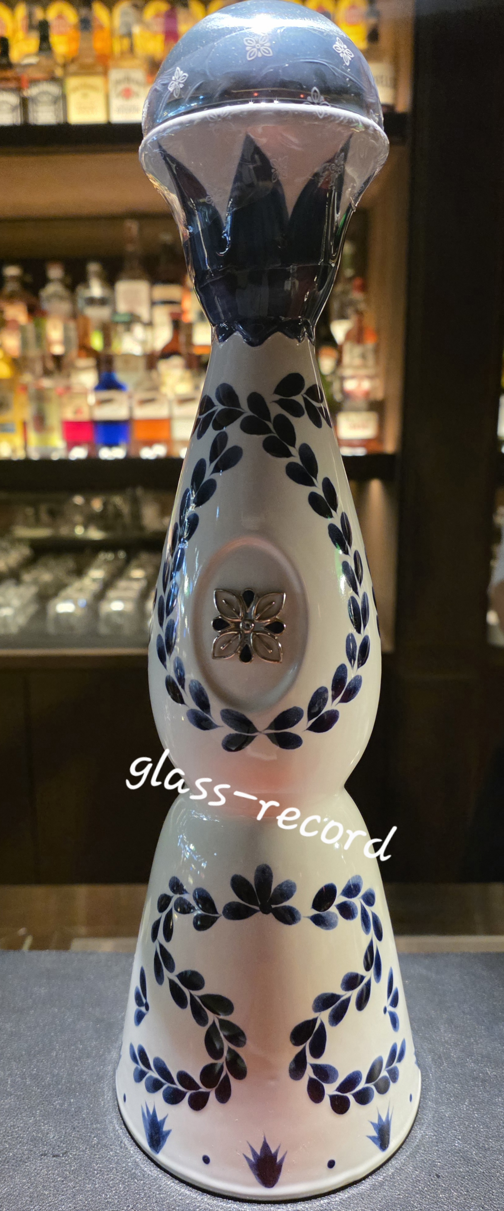 클라쎄 아줄 레포사도의 아름다운 디켄터