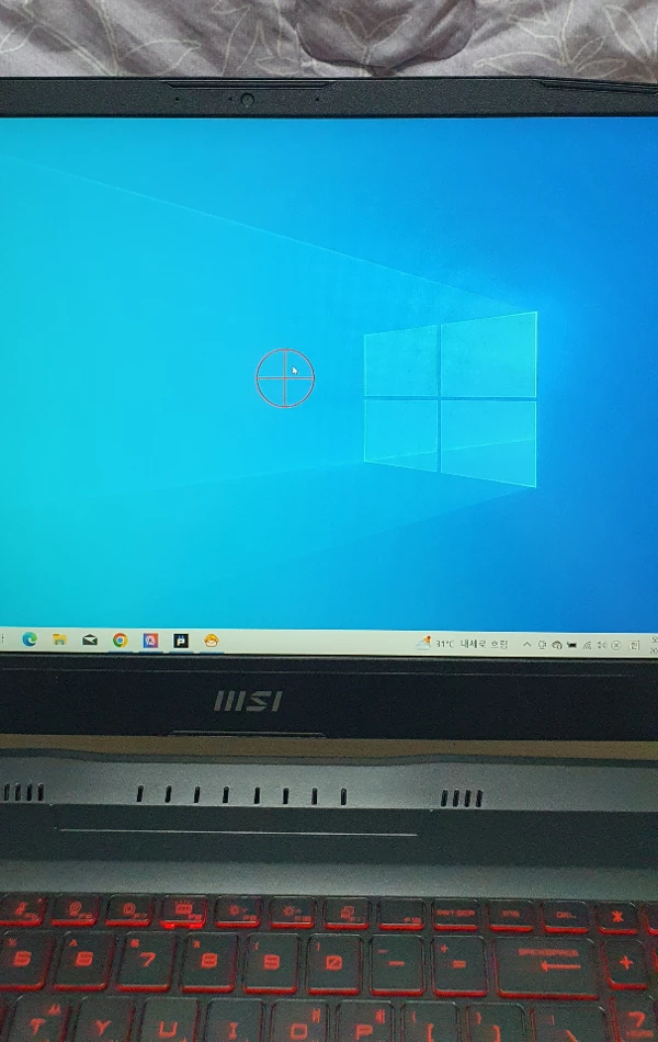 Msi 노트북 바탕화면 빨간 저격 모양