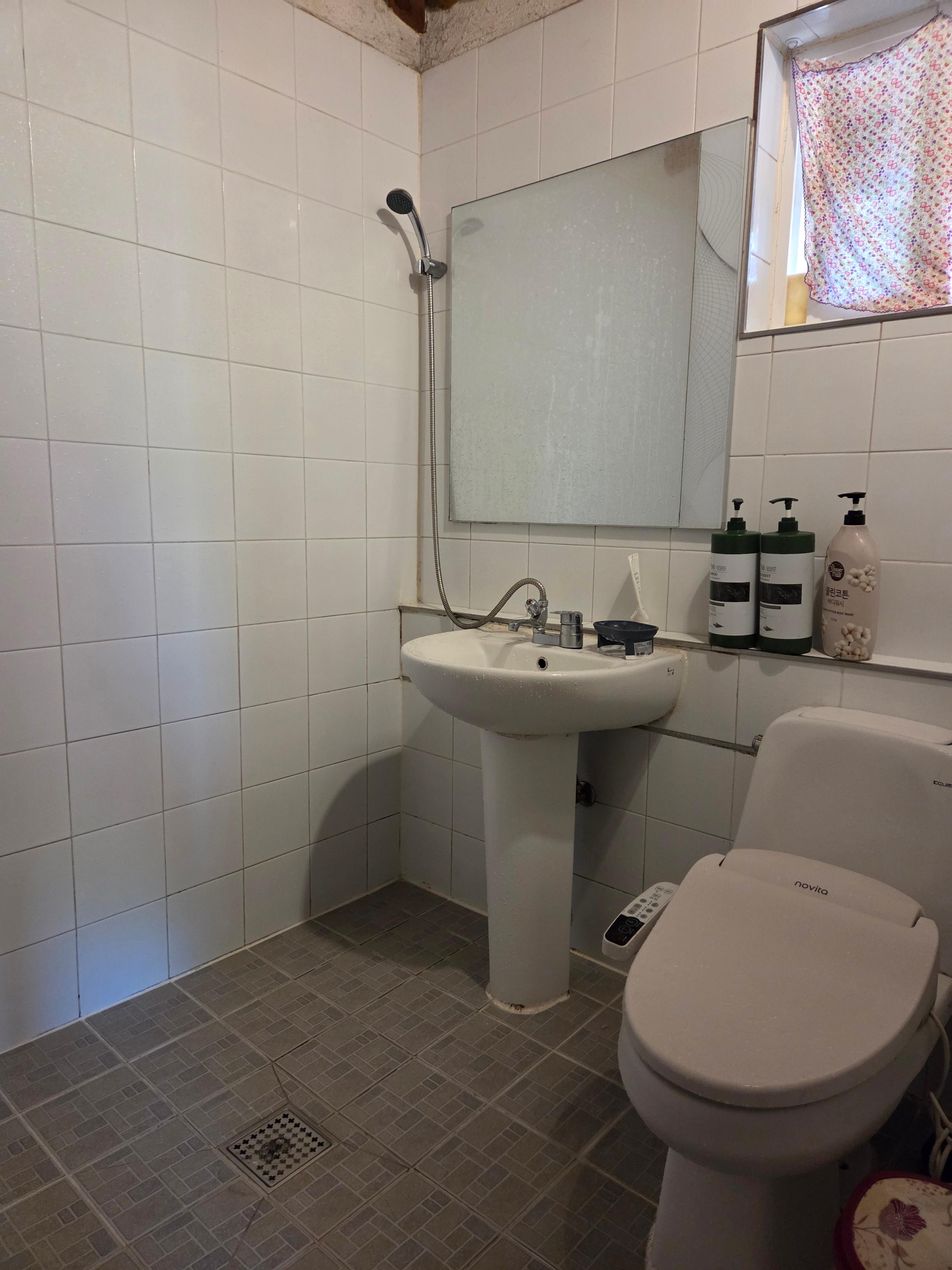 구례 운조루막둥이네 욕실