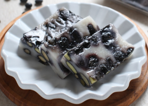 한국의 떡 종류 콩떡