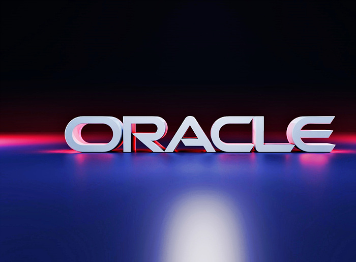 위아래로-나누어진-블랙과-블루색-배경에-흰색-오라클-입체-글씨가-있다.