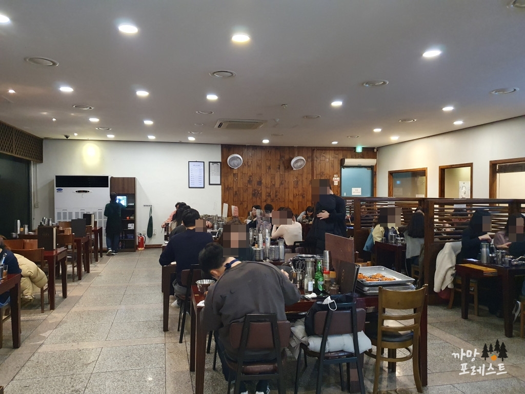 중앙해장 삼성역 매장 내부