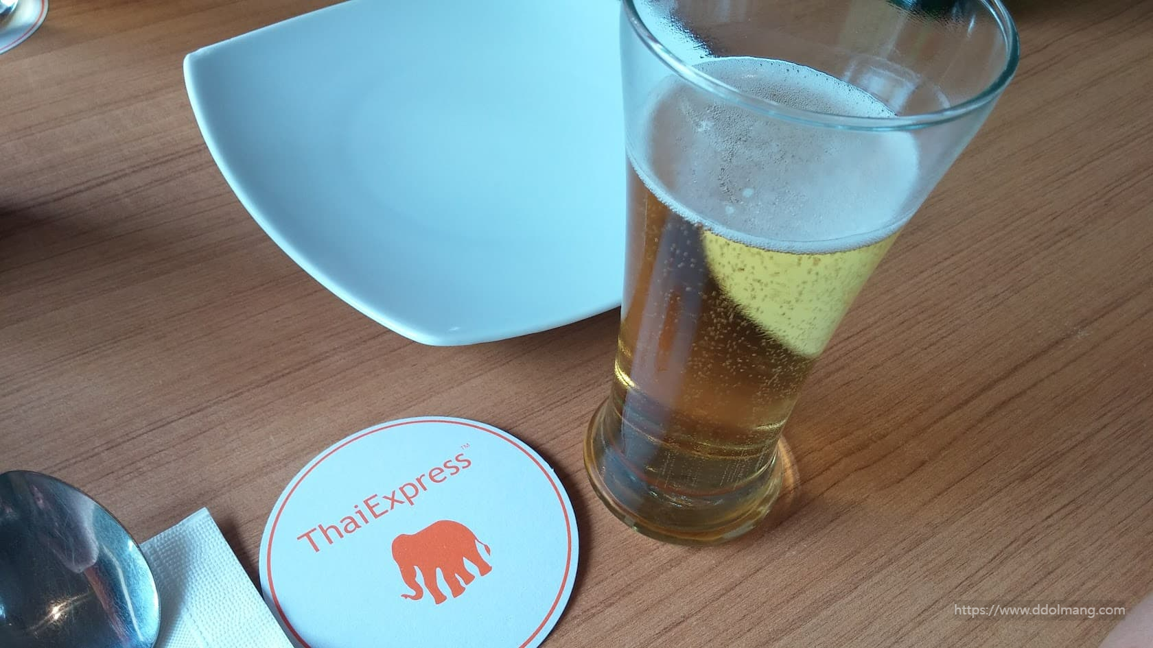 푸켓 Thai Express의 시원한 맥주 한잔