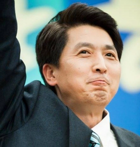 오기형 도봉을 후보 여론조사 지지율