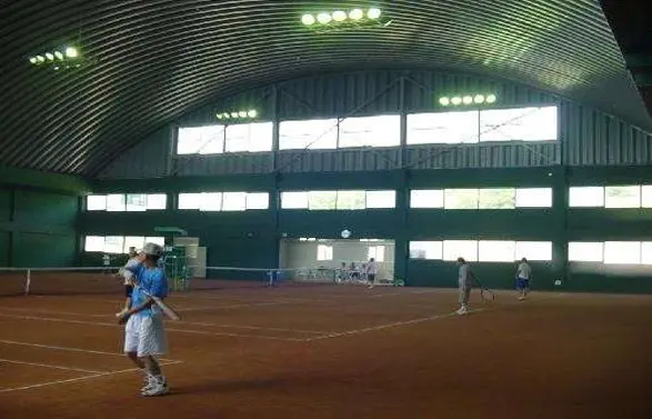 포항실내테니스장