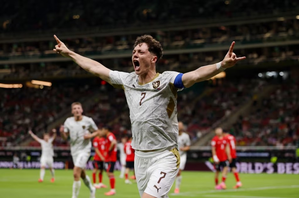 선취골을 넣은 체코 주장선수 / 사진출처 FIFA 주요기사 中