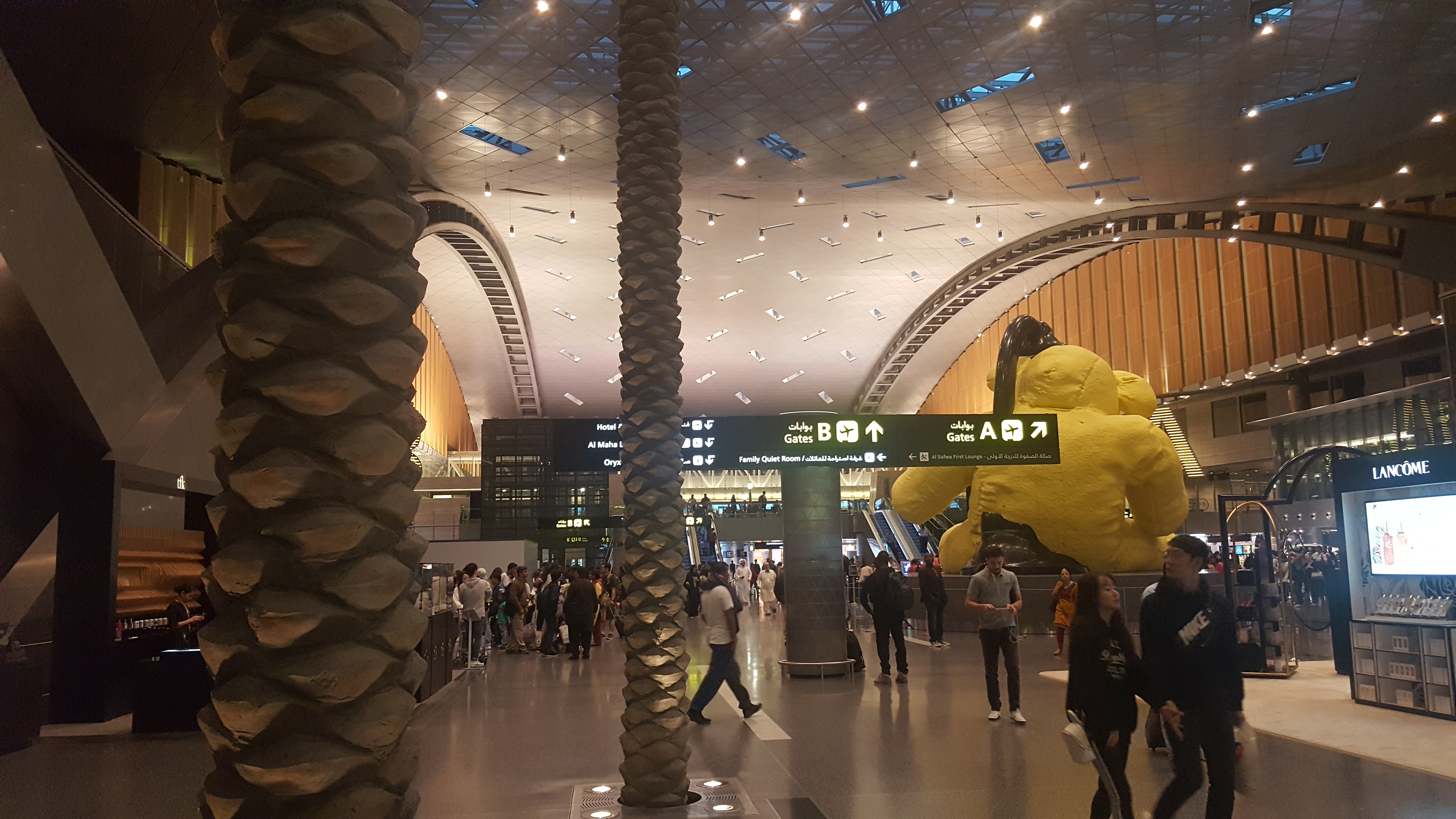 도하국제공항의 화려함2