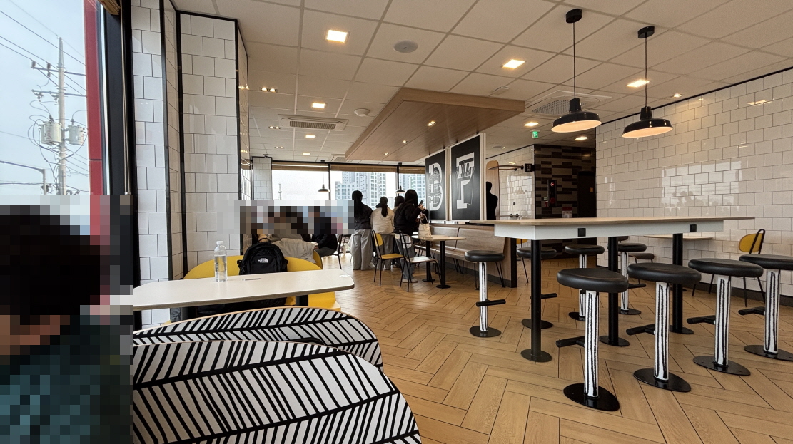  맥도날드 강릉송정DT 