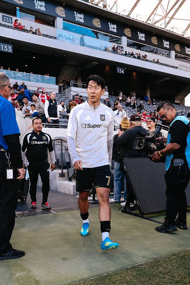 alt"LAFC 멱살 잡고 승리 이끈 손흥민"