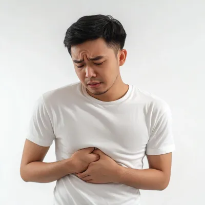 명치 통증 원인, 병원 가야 할 7가지 신호1