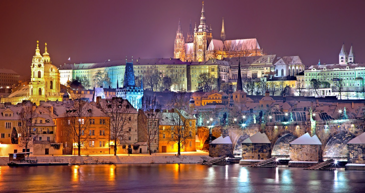 중세의 역사와 웅장함, 프라하 성