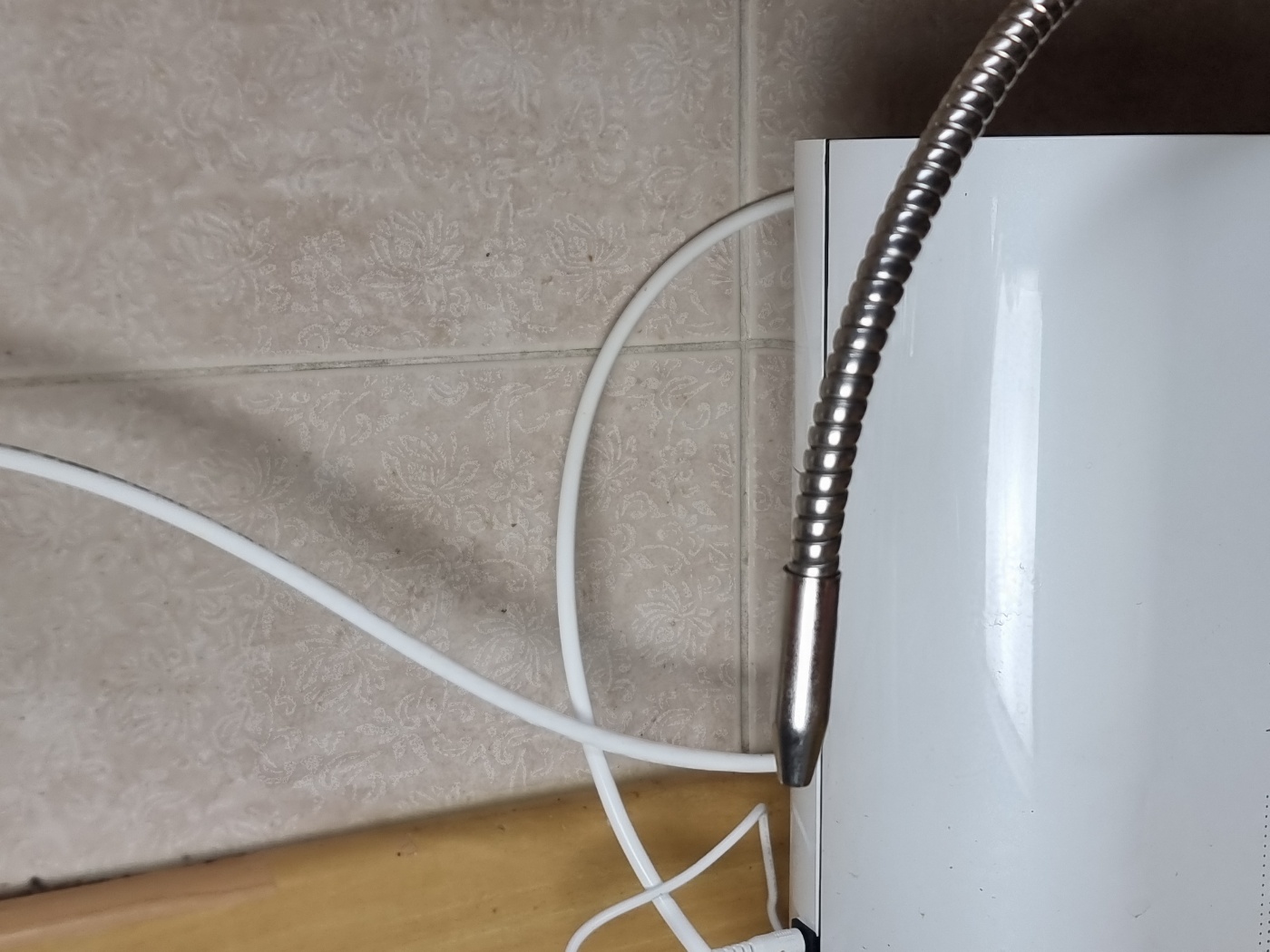 "무타공 정수기 전기선 연결 - 디스플레이 전용 전원 설치"