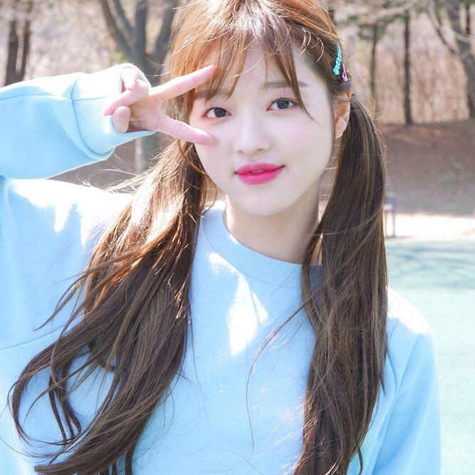 오마이걸 유아 본명 나이 육상선수 사진 모음