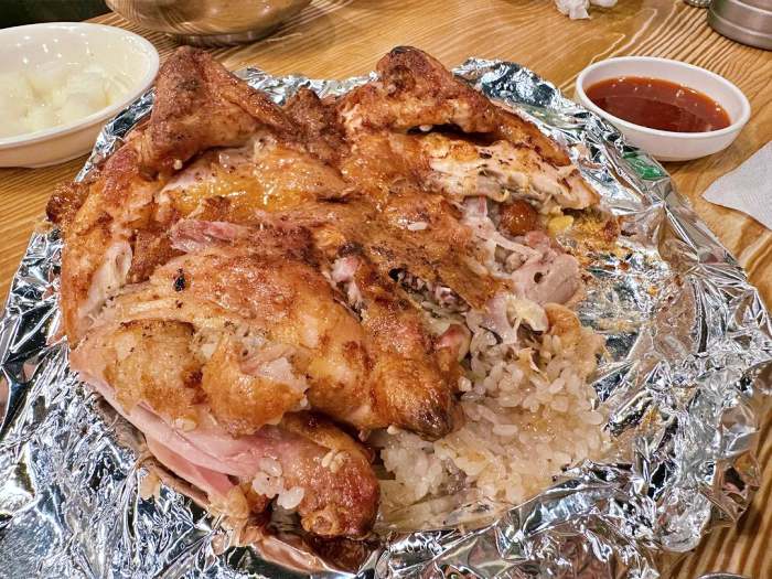 식객 허영만 백반기행 안재모 편 장작구이 통닭 참나무 찹쌀 누룽지 열무김치 어묵탕 잔치국수 막국수 고양 서오릉 맛집 소개
