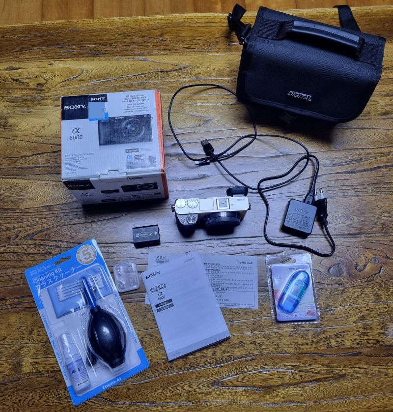 소니A6000-구성품