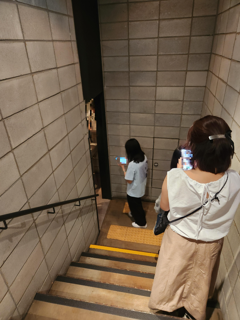 언더카드스테이지 스탠딩 시야