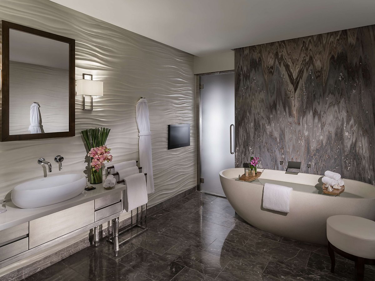 Guam Dujitani Resort