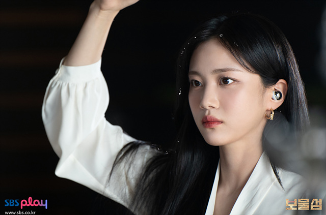 보물섬 ott 몇부작 인물관계도 여은남 원작 재방송 박형식 홍화연