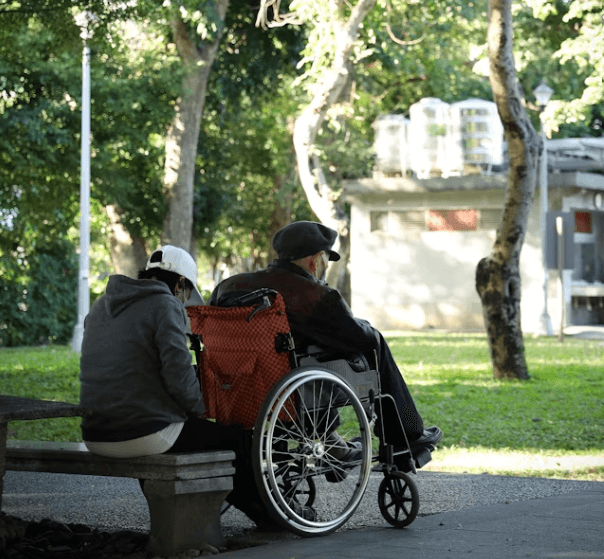 요양보호사 자격증 취득 가이드: 시험부터 취업까지