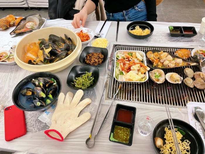 지금이 딱이야! 동해 바다 대게 해물칼국수 대게찜 경주 황리단길 맛집 추천 생방송투데이 자족식당