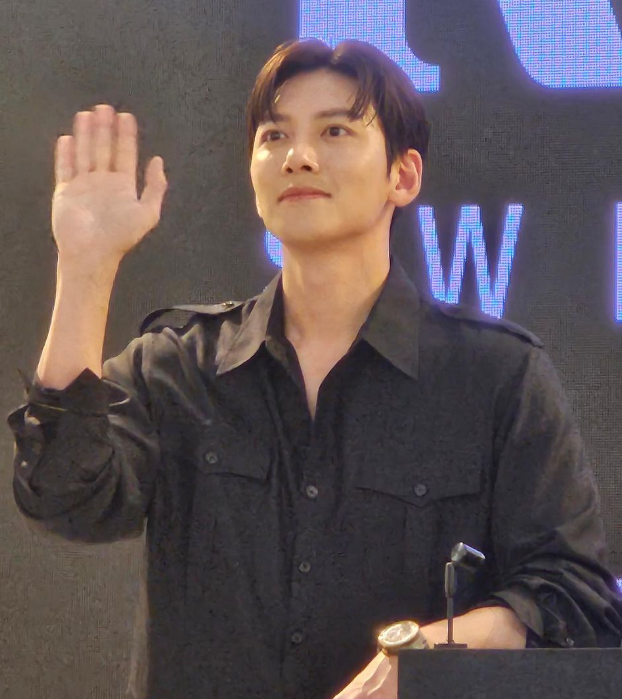 지창욱 프로필 드라마 작품활동 이상형 어머니 우씨왕후 나이