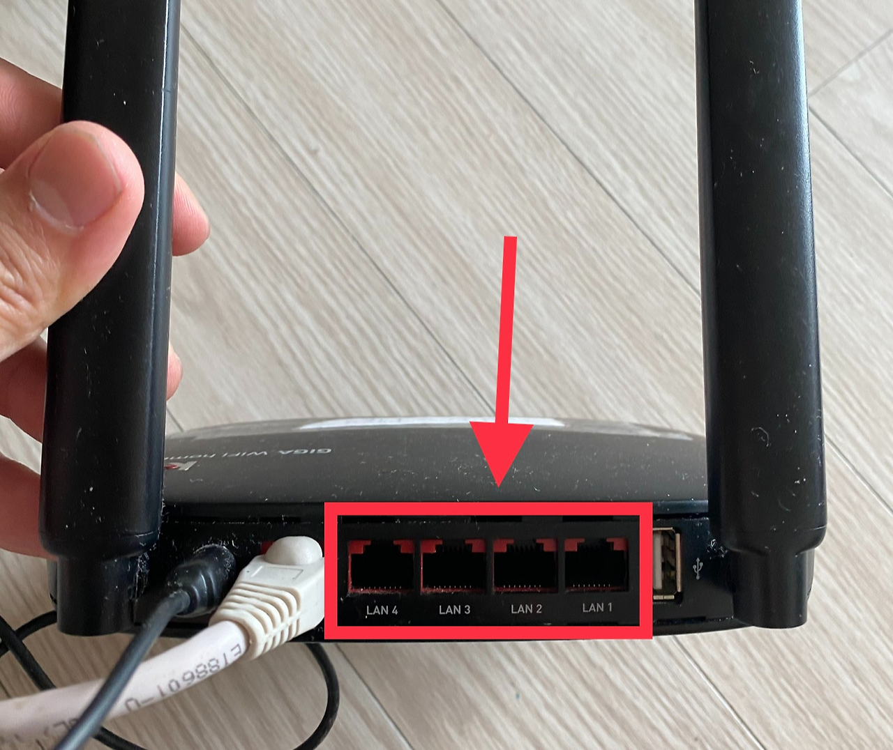 KT 와이파이 공유기 비밀번호 초기화 방법1