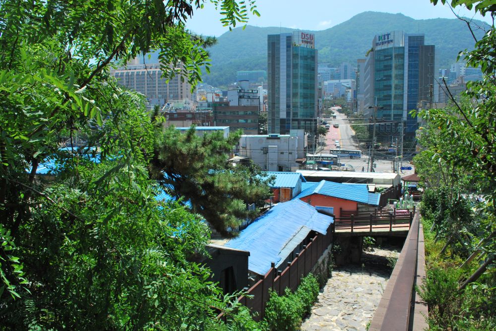 사상구 주례2동 철길마을