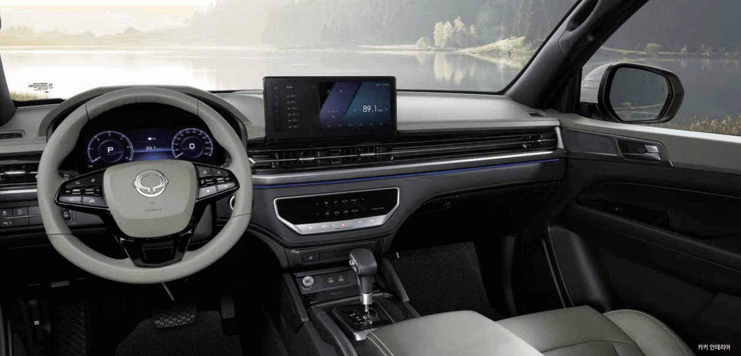 렉스턴스포츠-칸-내부