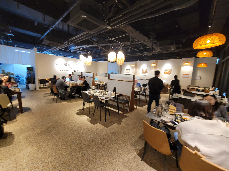 을왕리 꾸덕집 합정직영점 내부